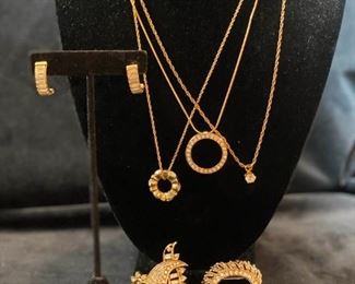 Gold Tone Evening Costume Jewelry