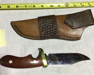 Hunting knife w/ handmade leather case