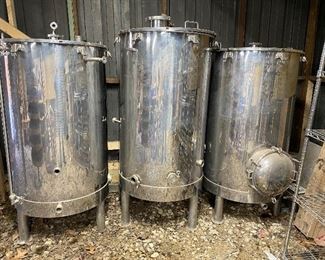 Brewing Equipment
Stout 3.5 barrel electric stainless steel system including hot liquor tank, mash tun and boil kettle (with heating elements)
Two Chugger pumps
Formerly used at TailGate Brewing in Nashville
Fermenter, hoses and clamps not included