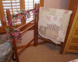 Quilt rack
