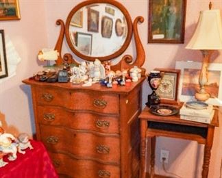 Oak chest of drawers (needs some repairs
