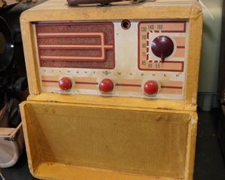 Stewart Warner portable radio