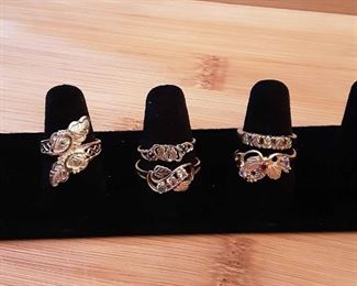 HAG14 Five Multicolored Gold Rings With Stones