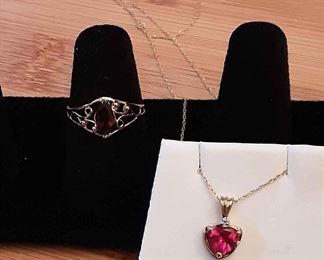 HAG19 Ruby garnet Ring And Necklace