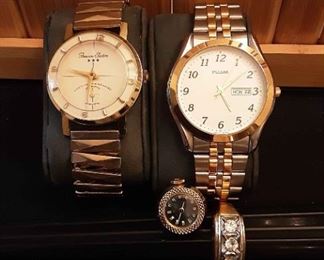 WES22 Mens Watches, Ring, And Cufflink