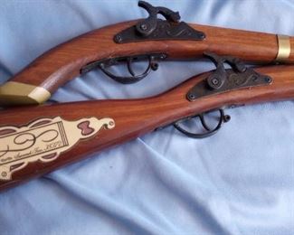 Vintage 'Parris' JCPenney toy cap guns in original box!