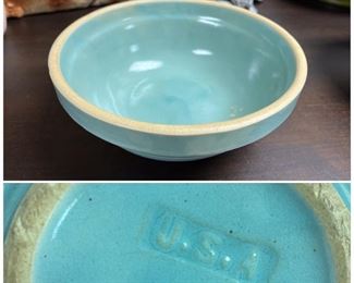 Pottery Bowl: USA