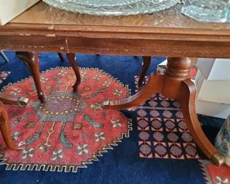 Duncan Fife Table with 6 chairs