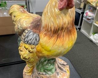 Large chicken 20" tall. Gorgeous!