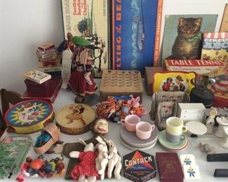 VINTAGE TOYS