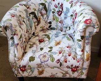 Floral and Birds Rounded Accent Table