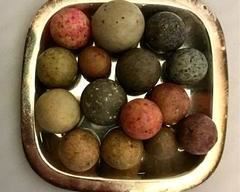 wvintage clay marbles napier tray a391 t
