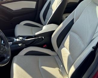 2014 MAZDA 3 Hatchback - 6,669Miles