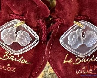 LALIQUE Le Baiser Crystal Kiss Pendant with Original Pouch and Box