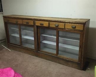 Book case w/drawers.