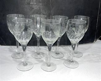Vintage floral etched wine glasses (7)