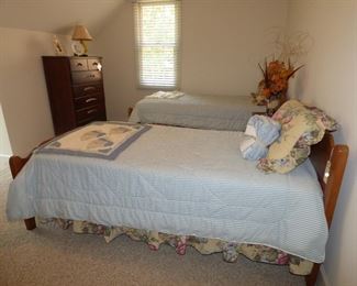 Vintage Maple Twin Beds