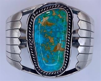Outstanding Native American Indian signed Turquoise cuff Bracelet 