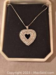 wvintage 10k white gold cluster diamond heart necklace1131 t