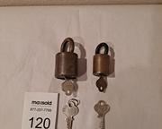 wlot of 2 vintage brass eagle lock co barrel style padlocks with keys1201 t