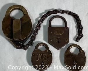 wvintage padlock collection1791 t