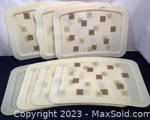 wfiberglass partytv lap trays1611 t