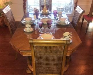 Items Located In The Dining Room