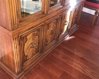 Items Located In The Dining Room