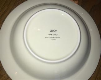 Items Located In The Dining Room