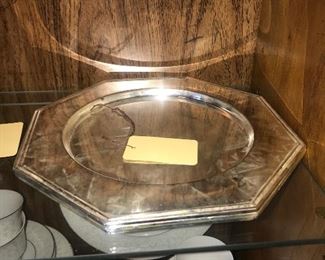 Items Located In The Dining Room