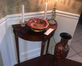 Items Located In The Dining Room