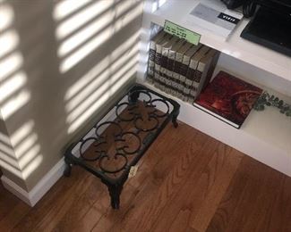 Items Located In The Family Room