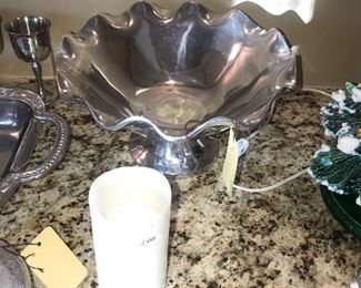 Items Located In The Family Room