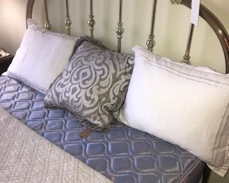 Items Located In The 1st Bedroom