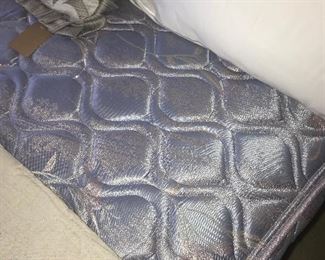 Items Located In The 1st Bedroom