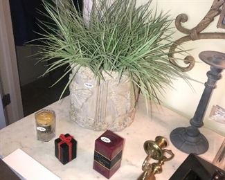 Items Located In The 1st Bedroom