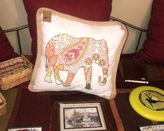 Items Located In The 2nd Bedroom
