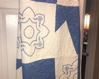 Items Located In The 2nd Bedroom