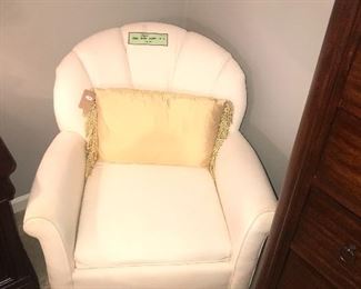 Items Located In The 3rd Bedroom (Master)