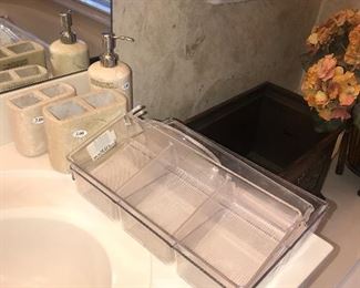 Items Located In The 3rd Bedroom (Master Bathroom)