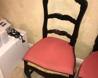 Items Located In The Billiard Room