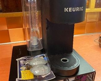 Keurig machine and accessories
