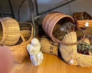 Lots of baskets, some signed including Longenberger