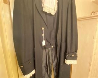 Colonial gentleman's costume