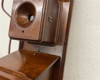The Overland Telephone Co. wall telephone