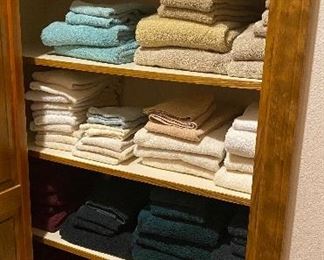 Towels & linens