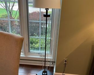 Floor lamp
