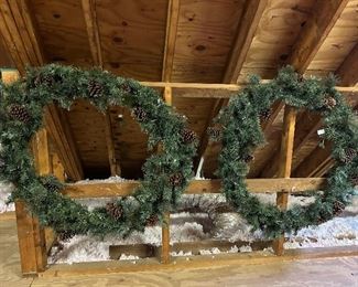 oversized wreaths