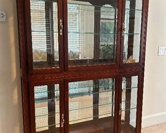 Display cabinet