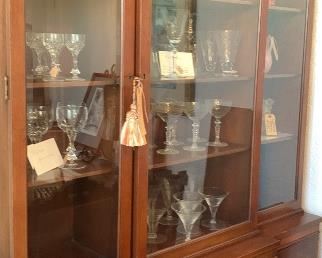 Heritage Henredon China Cabinet